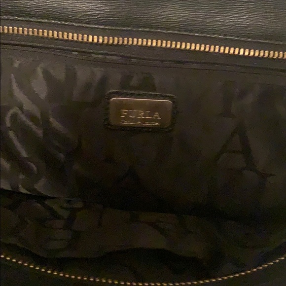 Gentle used - Picture 5 of 8